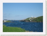 Light House near Port aux Basque * 2592 x 1944 * (1.26MB)